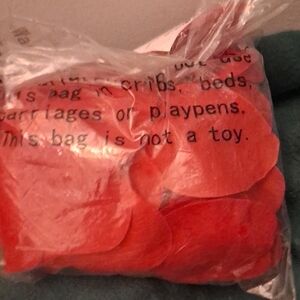 100 count rose pedals